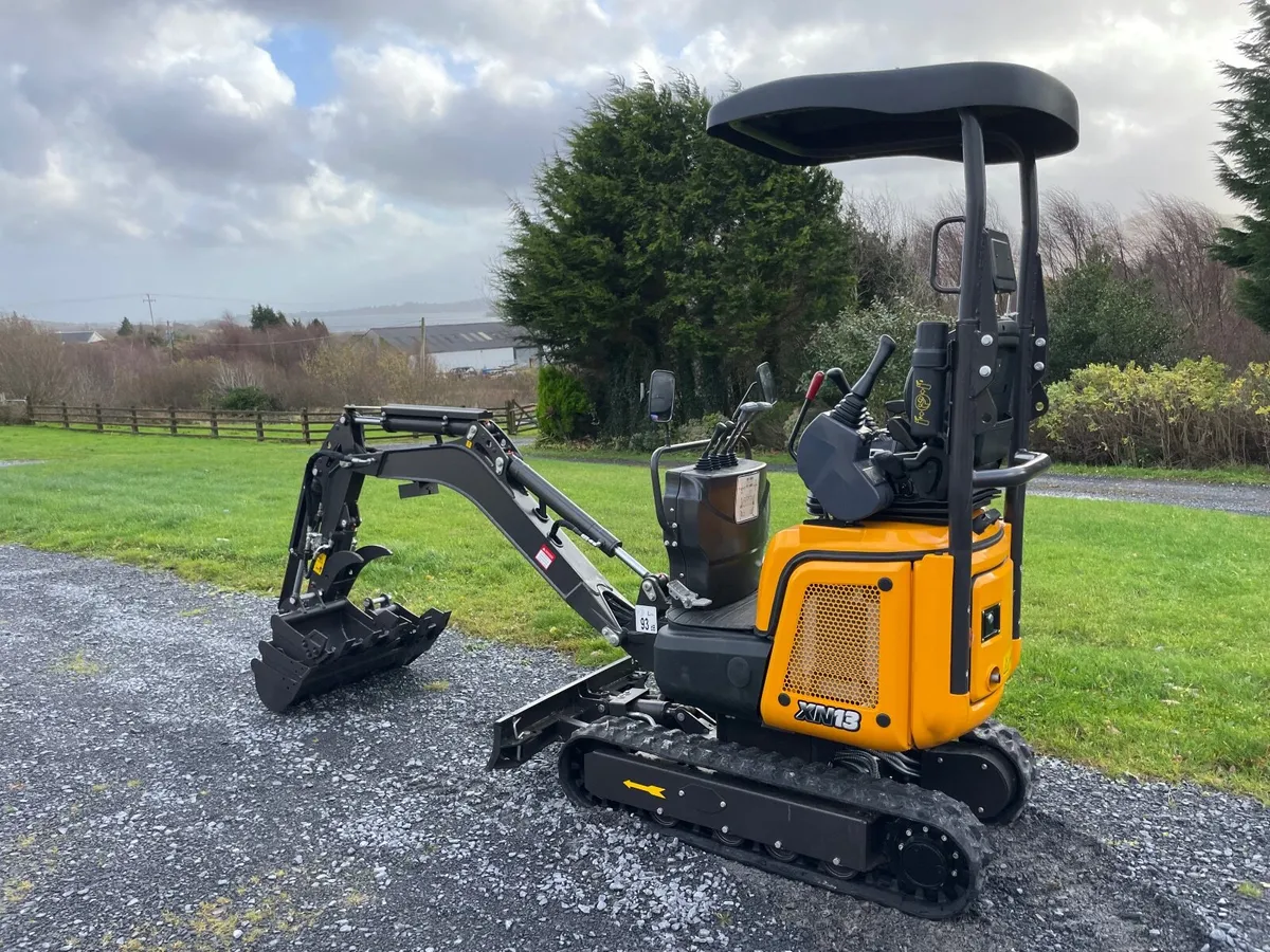 Rhino 1.5 Ton mini digger. Finance. - Image 2