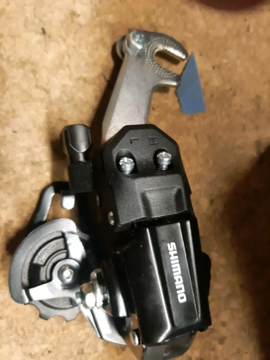 Shimano derailleur new - Image 1
