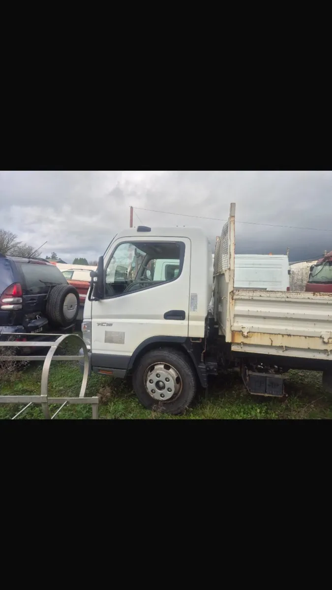 Mitsubishi canter - Image 1