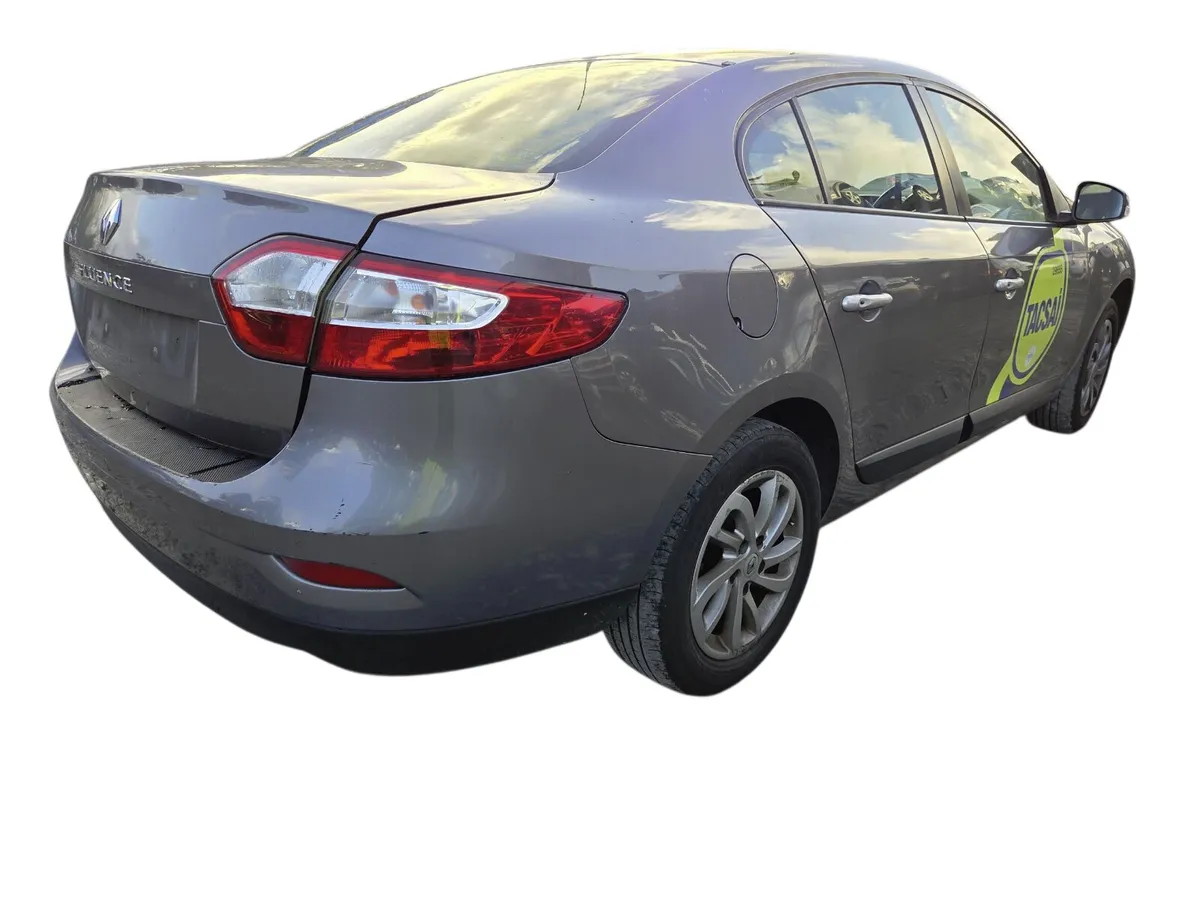2014 RENAULT FLUENCE For Breaking/Dismantling - Image 3