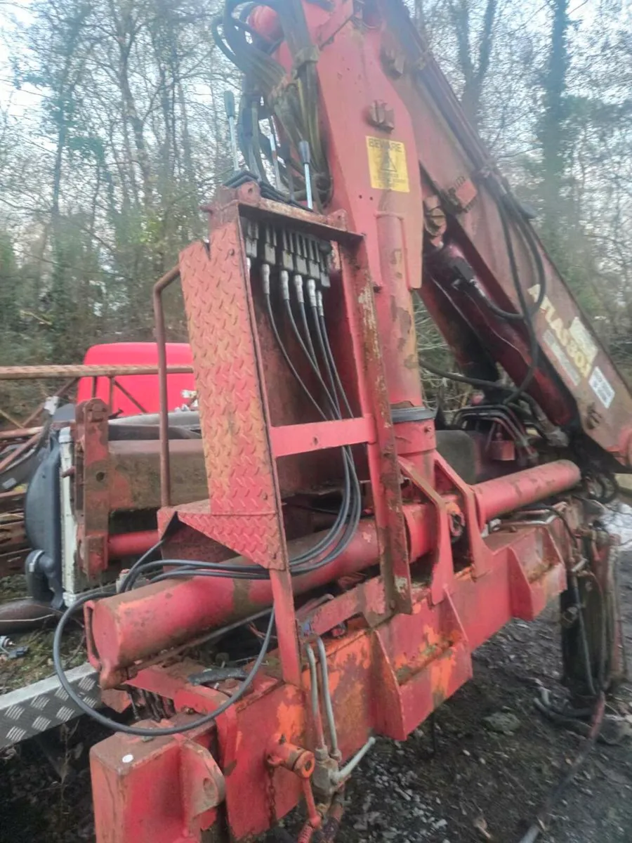 Atlas crane - Image 2