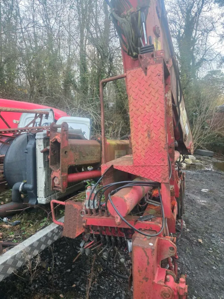 Atlas crane - Image 3