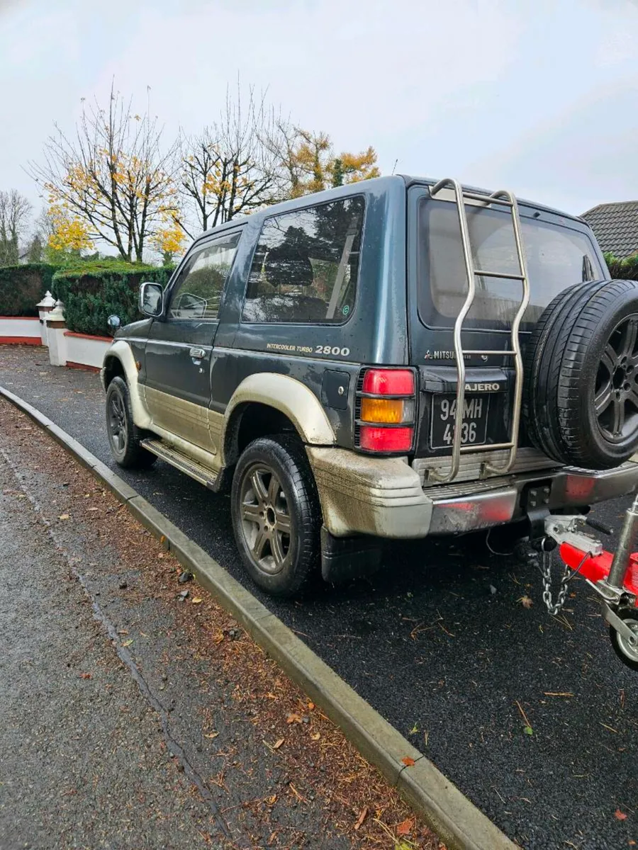 Mitsubishi pajero passenger - Image 3