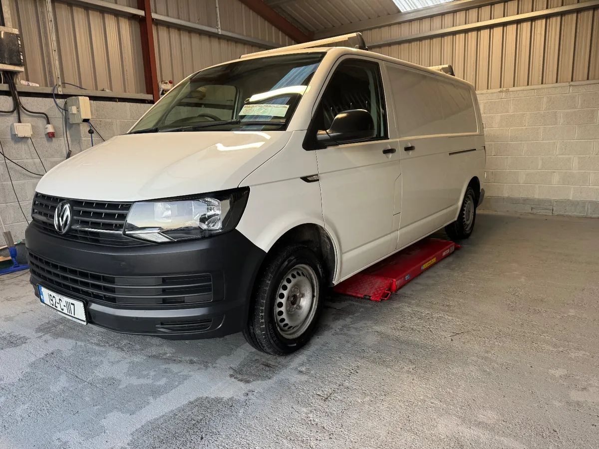 192 VOLKSWAGEN TRANSPORTER - Image 4