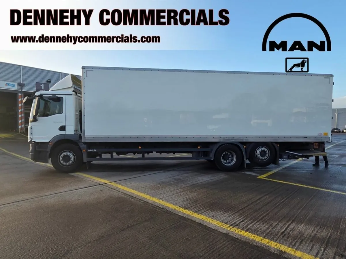 Man TGM TGM 26.320 6 X 2 BOX BODY - Image 4