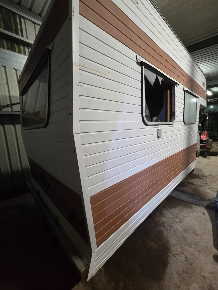 Vintage camper project - Image 3