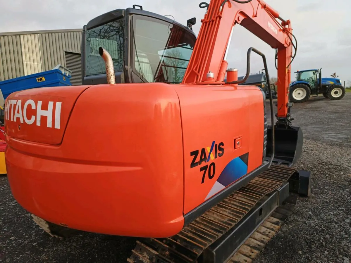 Hitachi Zaxis 70 - Image 3