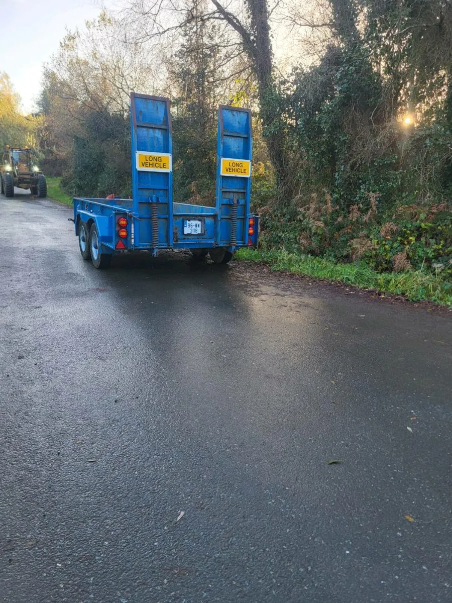 Low loader - Image 3