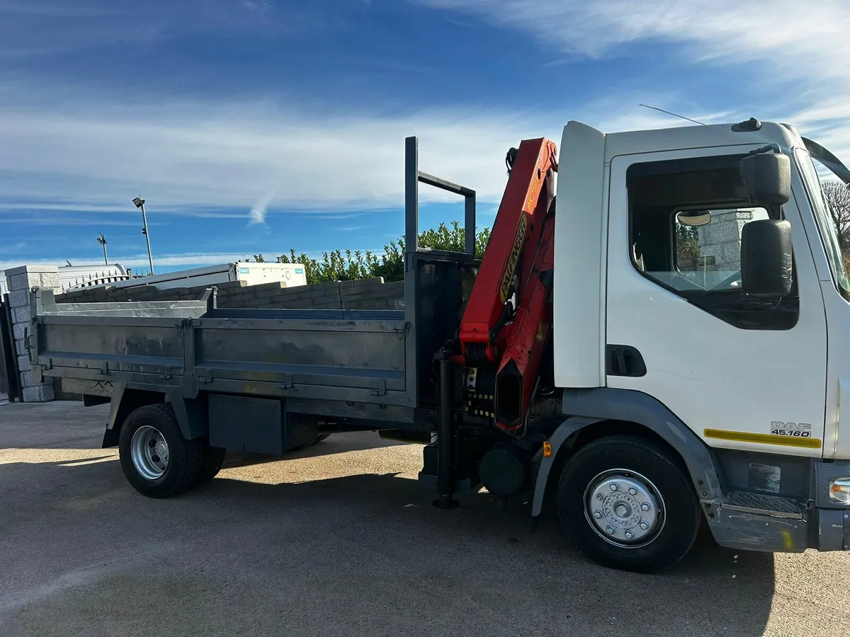 Tipper for hire - Image 1