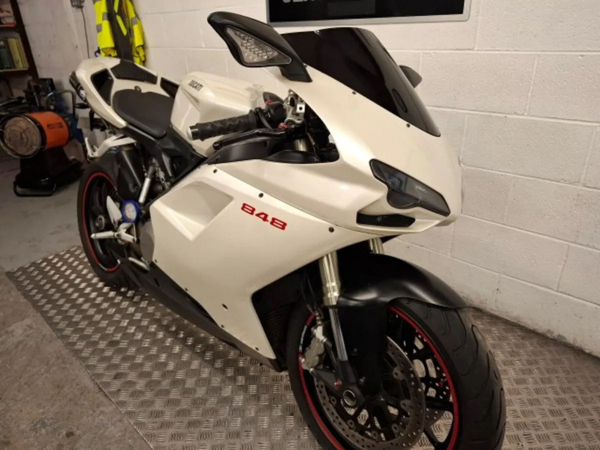 Ducati 848 2008 - Image 2