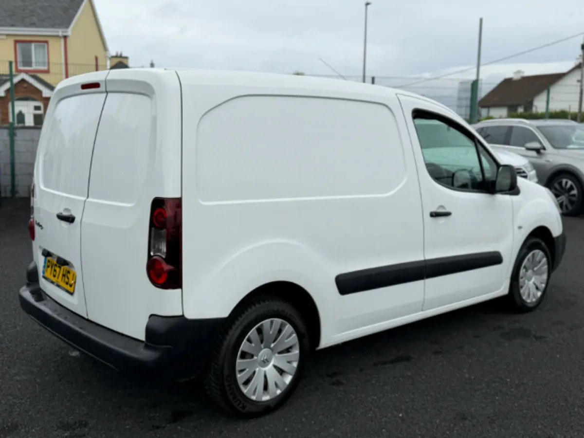 Citroen Berlingo 625 LX L1 BLUEHDI - Image 4