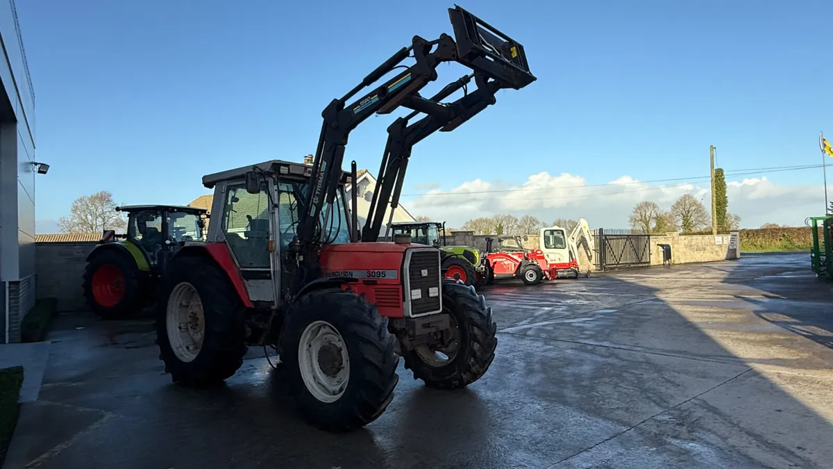 Massey Ferguson  3095 Dynashift - Image 2