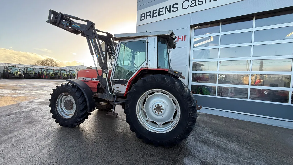 Massey Ferguson  3095 Dynashift - Image 4