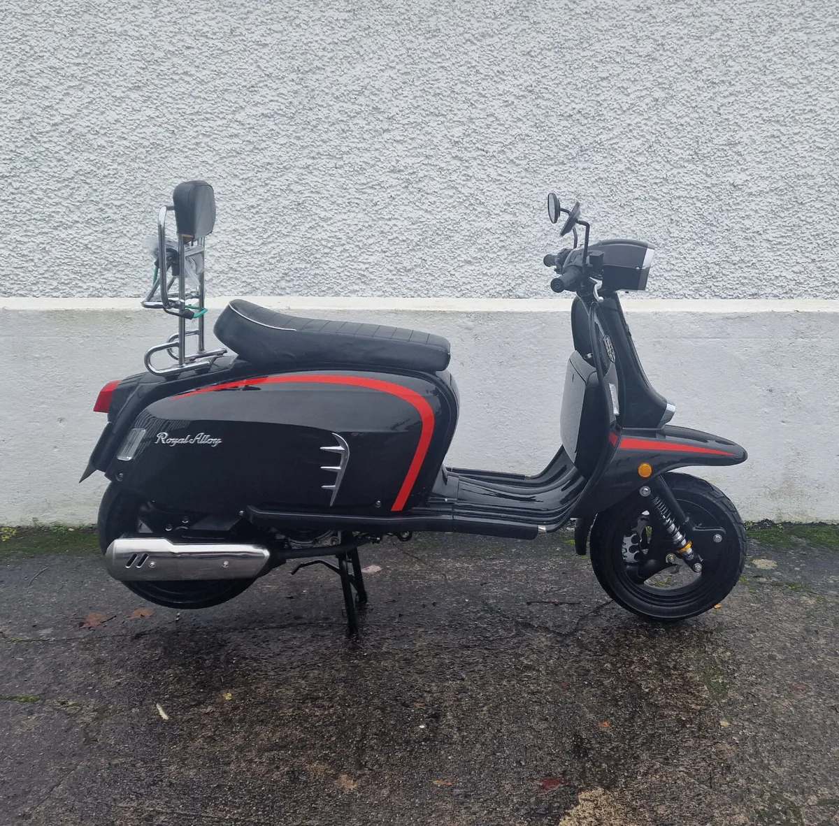 Royal Alloy *Low Mileage * @ Doyles - Image 4