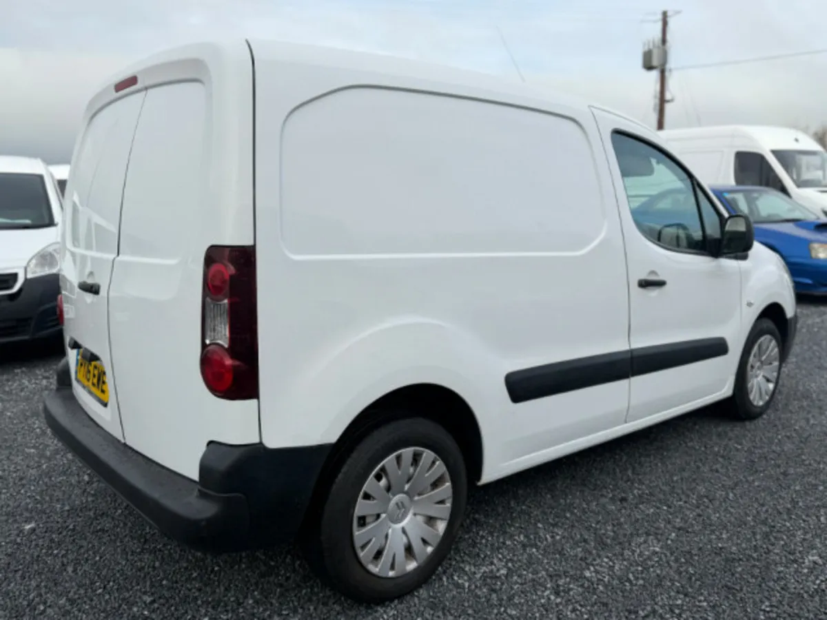 Citroen Berlingo 625 LX L1 HDI - Image 3