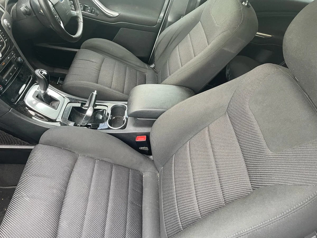 Ford s max - Image 2