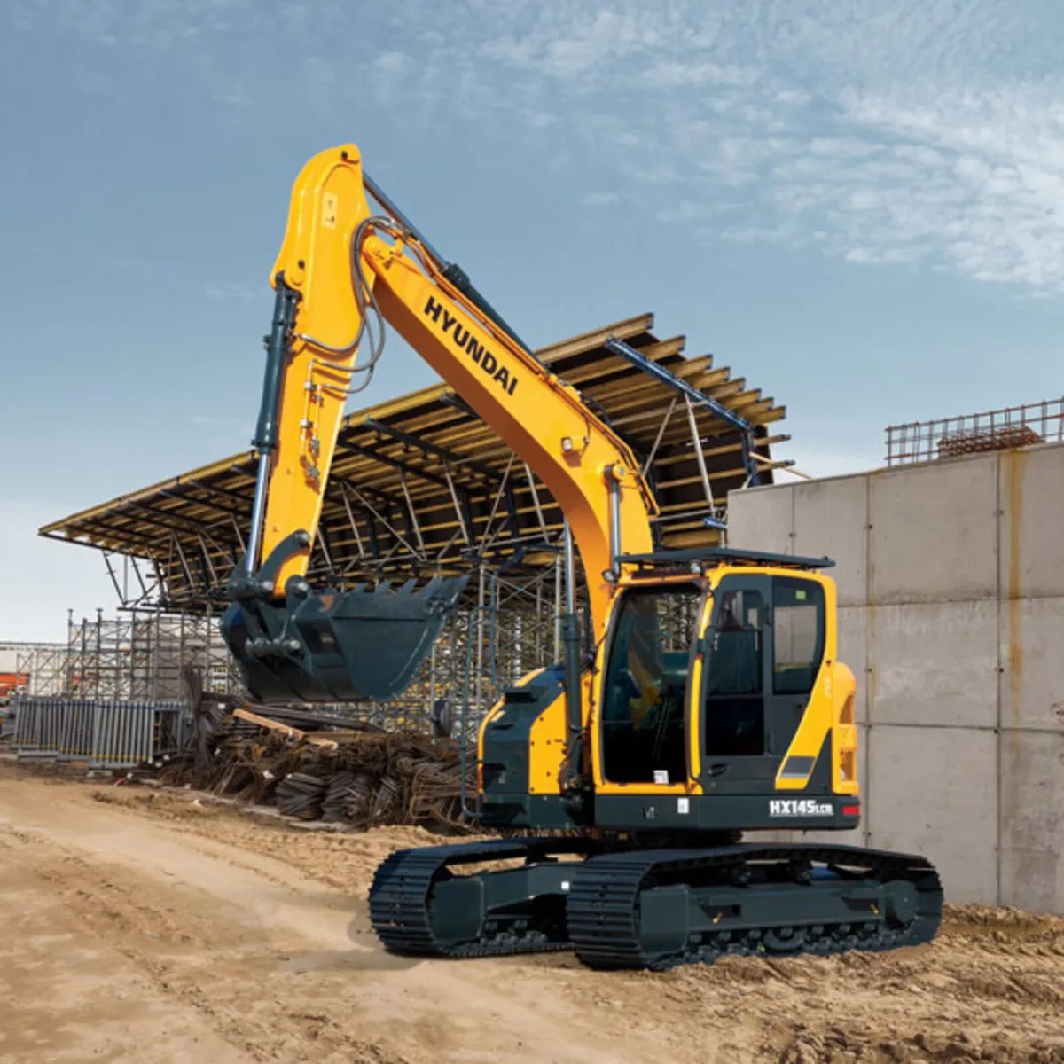 hyundai HX130 HX140 HX145 HX210 spare parts - Image 1