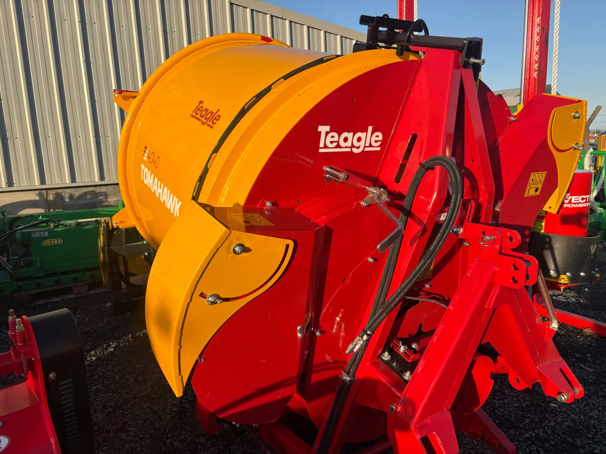 New Teagle 4040 Silage Feeder / Straw Blower - Image 3