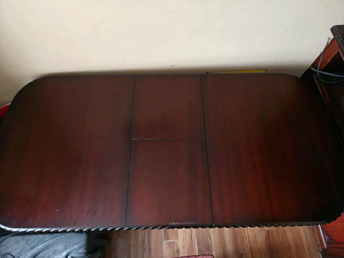 Mohogany dining room table - Image 4