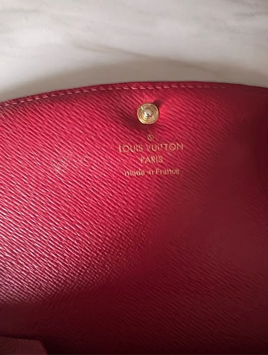 louis vuitton wallet - Image 3