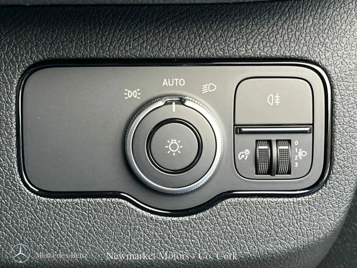 Mercedes-Benz Sprinter ( NEW 2026 ) PRO MEDIUM WHE - Image 4