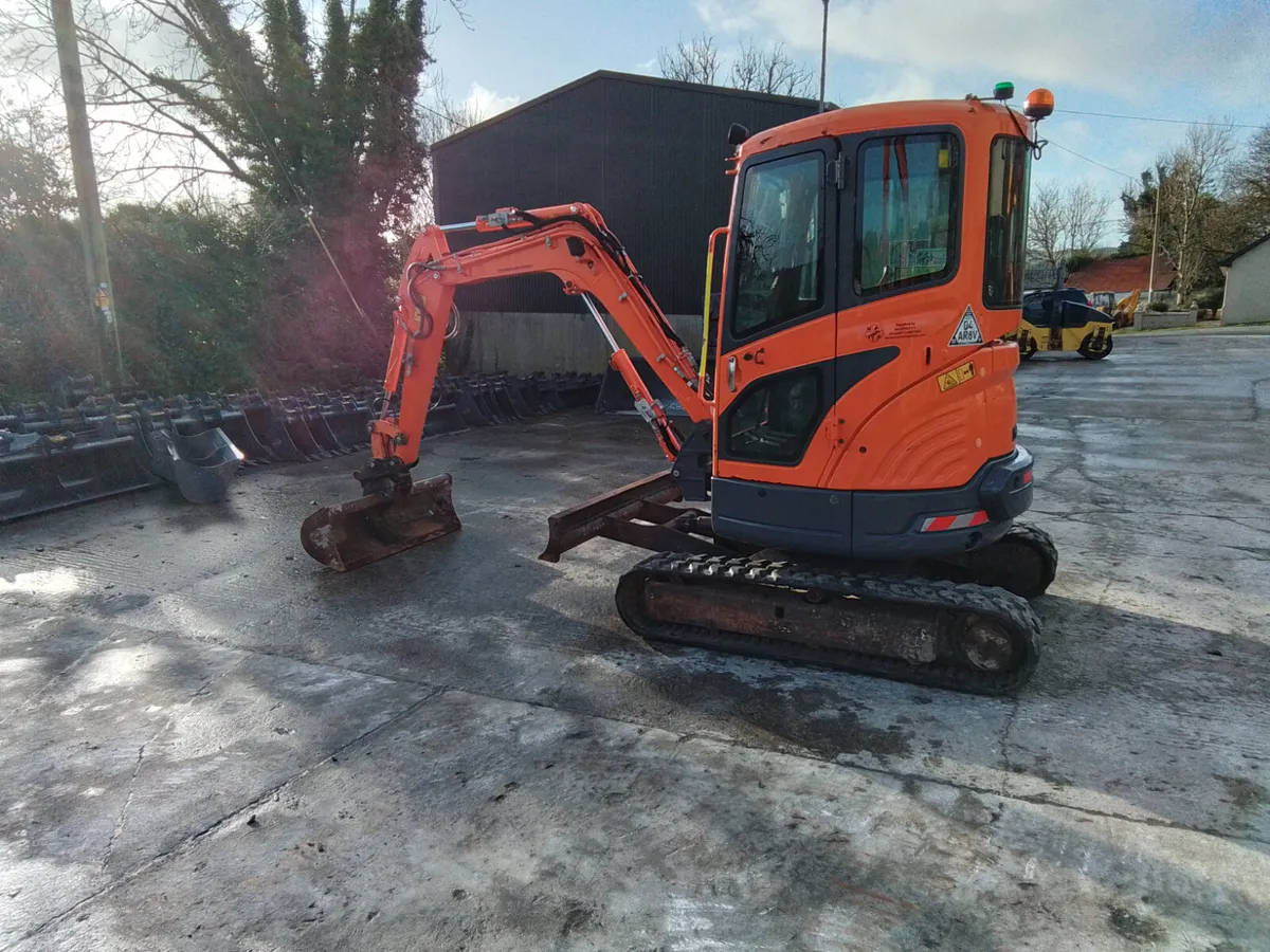 DOOSAN  DX27z   (2017) - Image 3