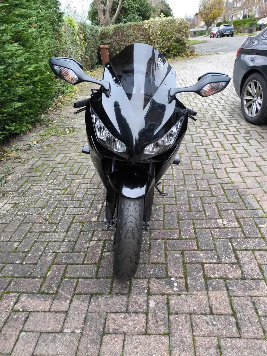 Honda CBR1000rr Fireblade 2018 - Image 4