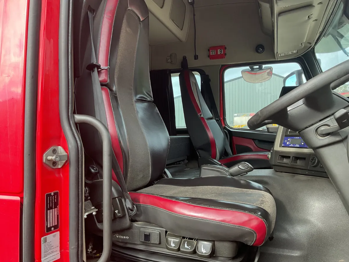 2017 Volvo FM460 G/T 6x2 Midlift. Choice - Image 4