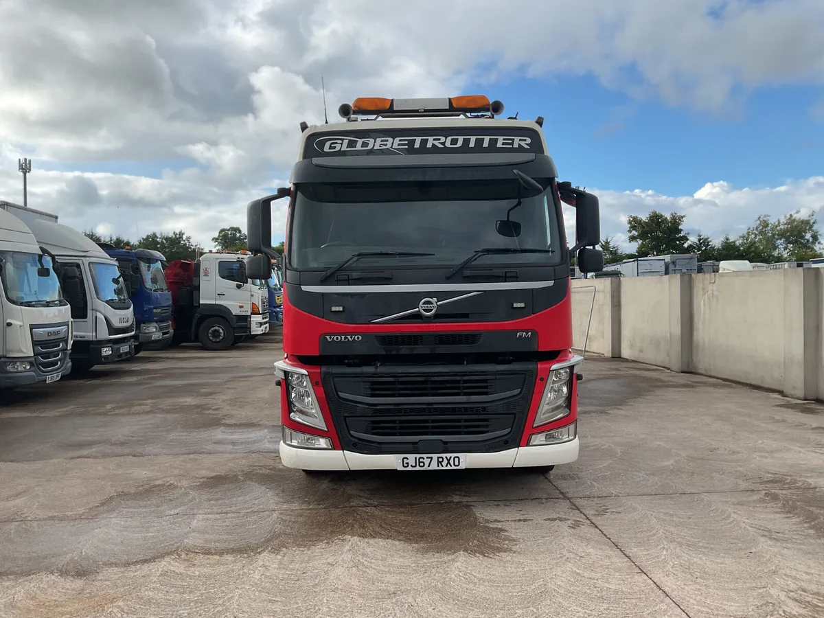 2017 Volvo FM460 G/T 6x2 Midlift. Choice - Image 2