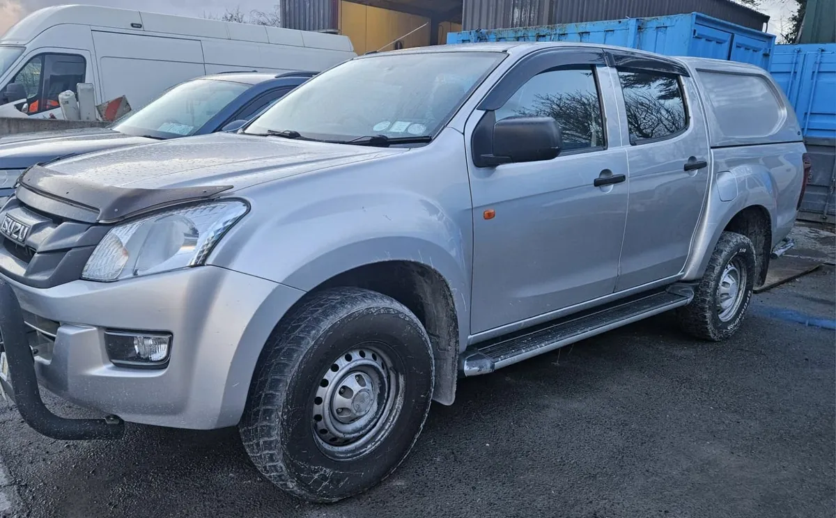 Isuzu D-Max 2016 - Image 1