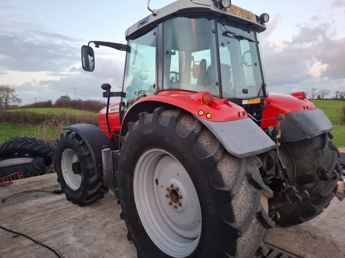 2007 Massey Ferguson 5470 - Image 4