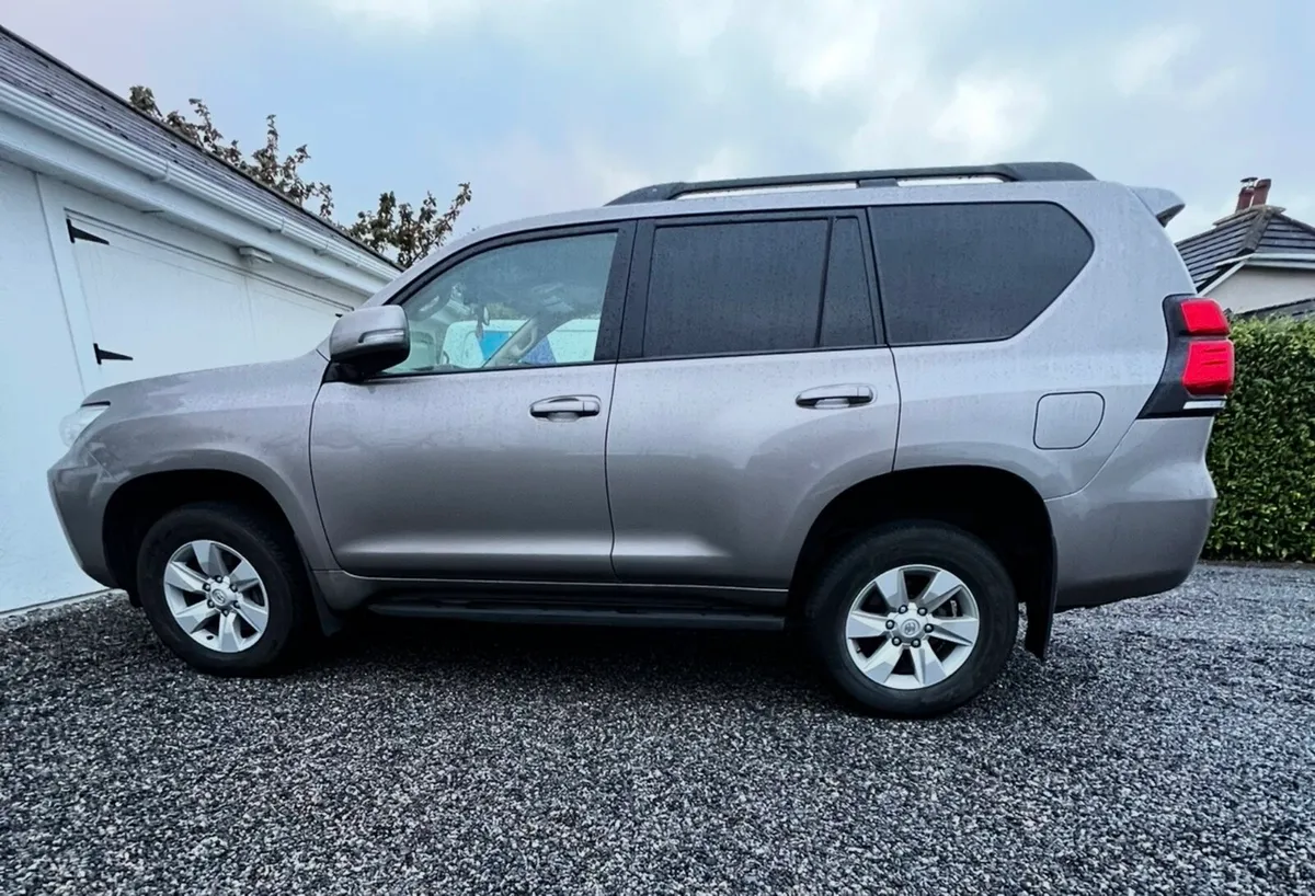 2022 Toyota Landcruiser Automatic LWB - Image 1