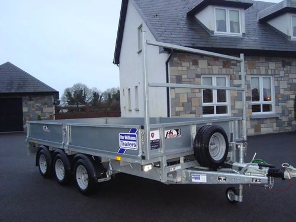 PKS-IFOR WILLIAMS TRI-AXLE  ( LM126 ) - Image 2