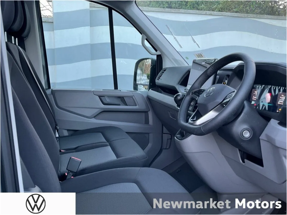 Volkswagen Crafter ( NEW 2026 ) HIGHLINE HIGH ROOF - Image 2