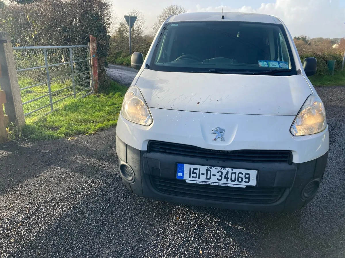 2015 Peugeot partner - Image 2