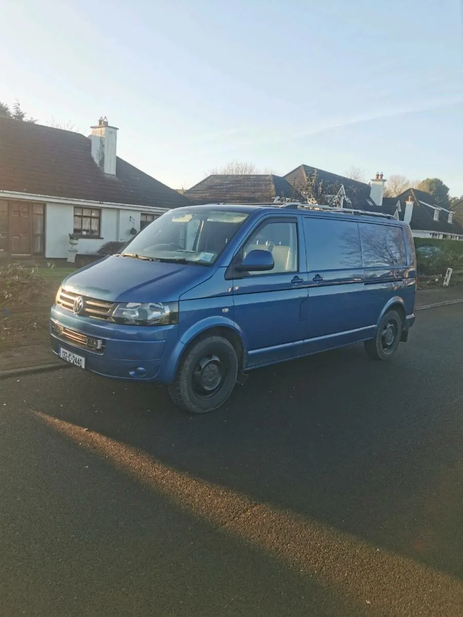 2013 VW TRANSPORTER Auto - Image 1