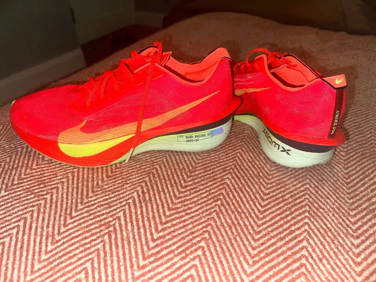 Nike Vapour Fly 4. Size 8.5UK - Fast Carbon Plate. - Image 3