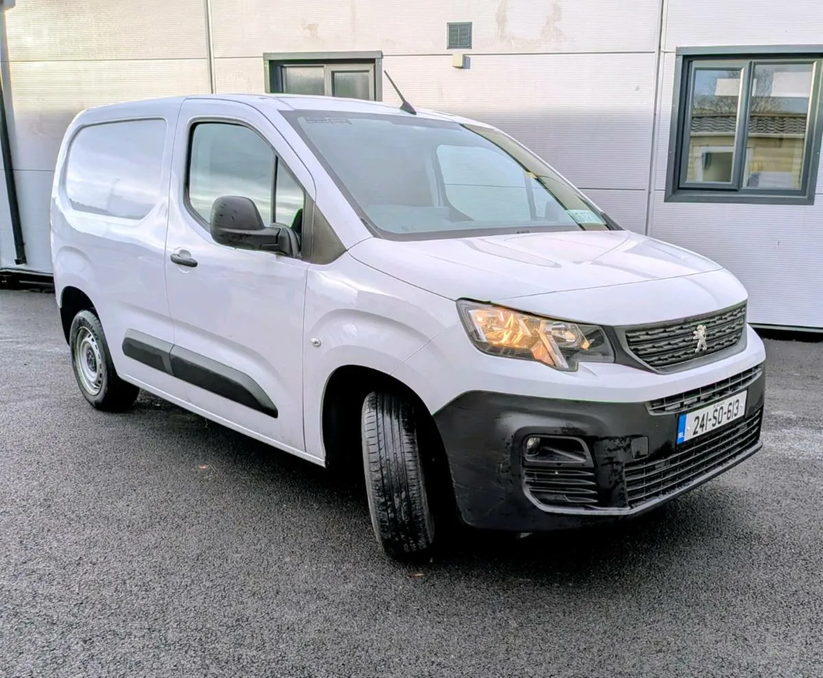 241 Peugeot Partner - Image 1