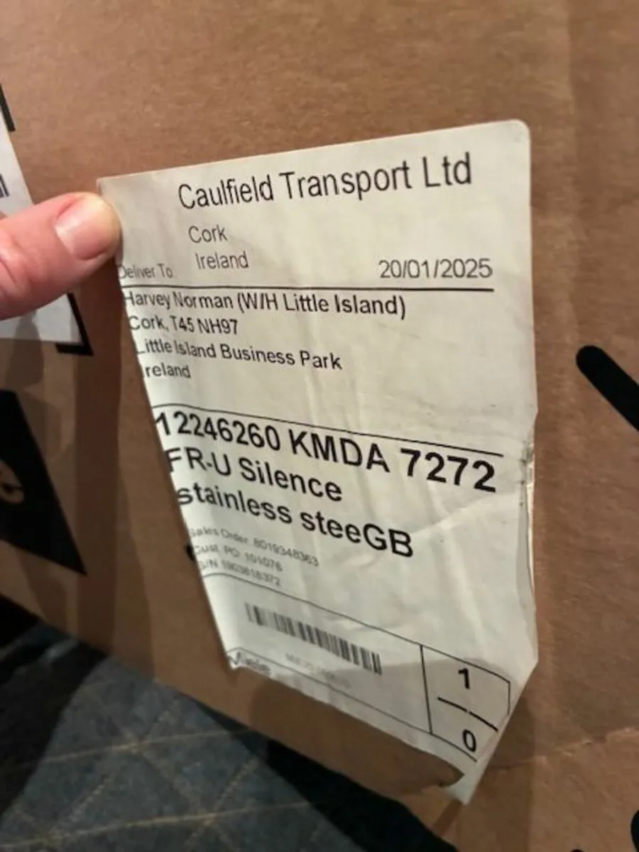 Miele Induction Hob with Integrated Extractor Fan - Image 4