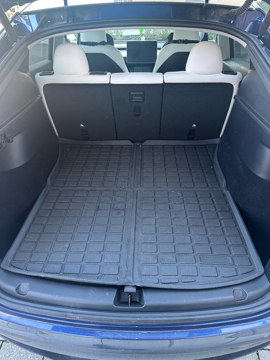 Tesla M3/Y accessories mats and inner drawers - Image 3