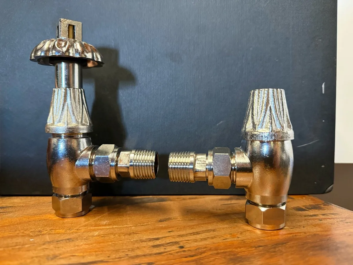 Nickel plated Brass Thermostatic Radiator  valves. - Image 1