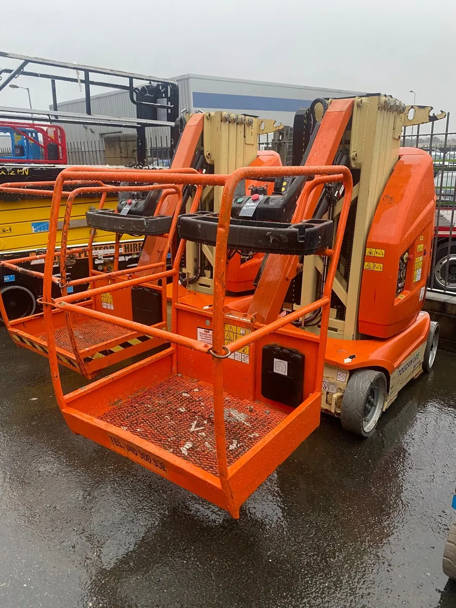 JLG MAST BOOM LIFT - Image 3