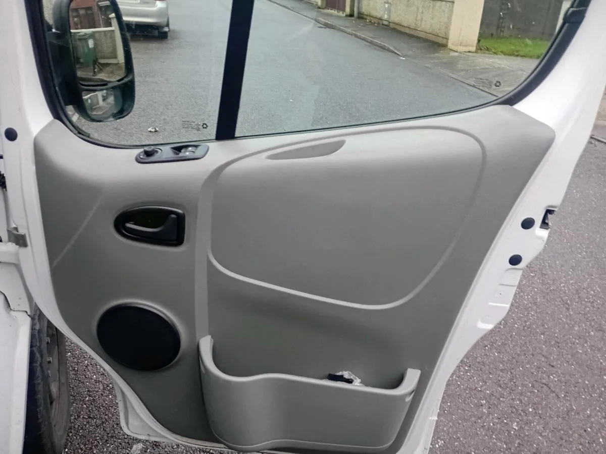 2014 NISSAN PRIMASTER - Image 4