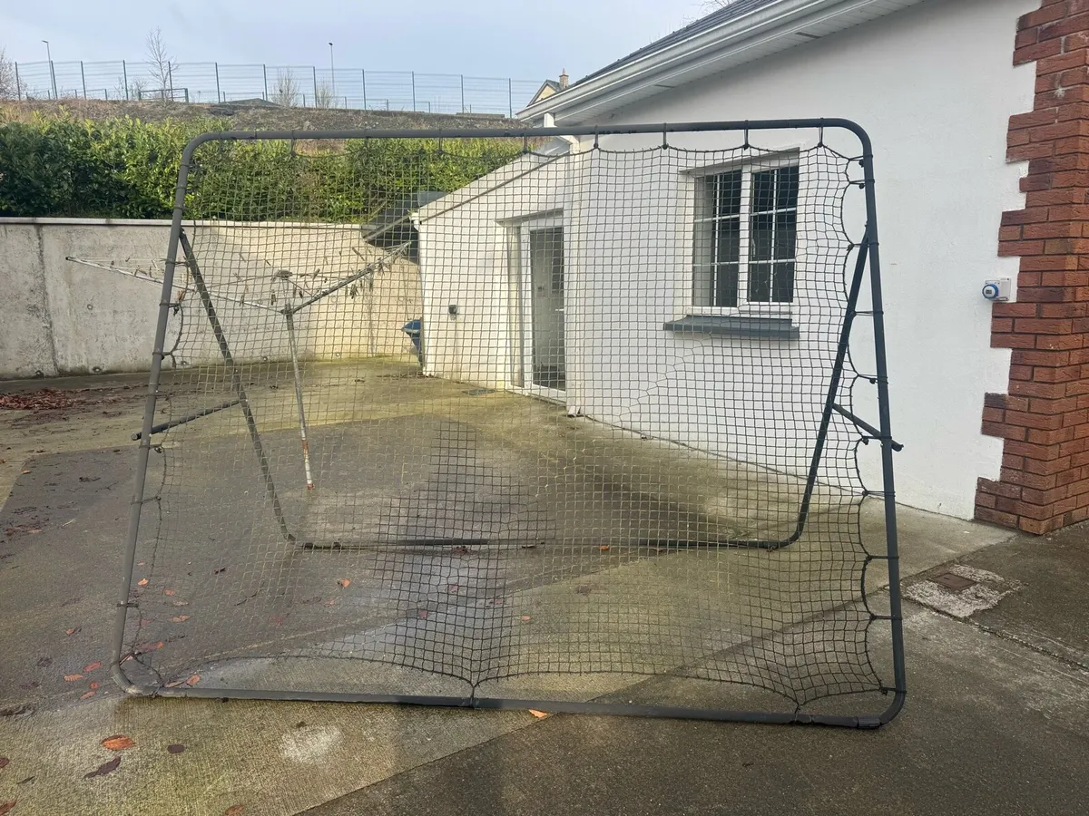 Football Rebounder - Image 1
