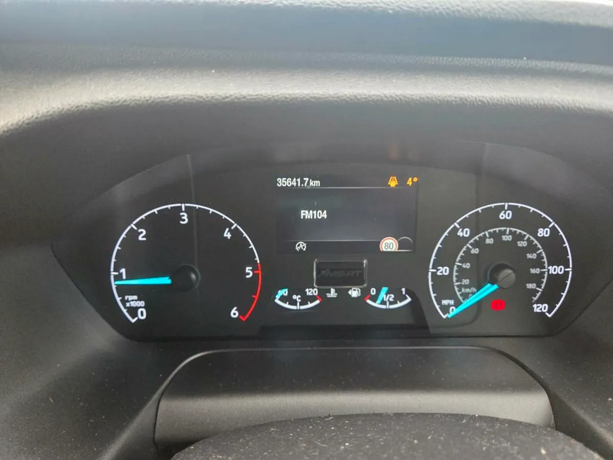 22 Ford transit  msrt - Image 3