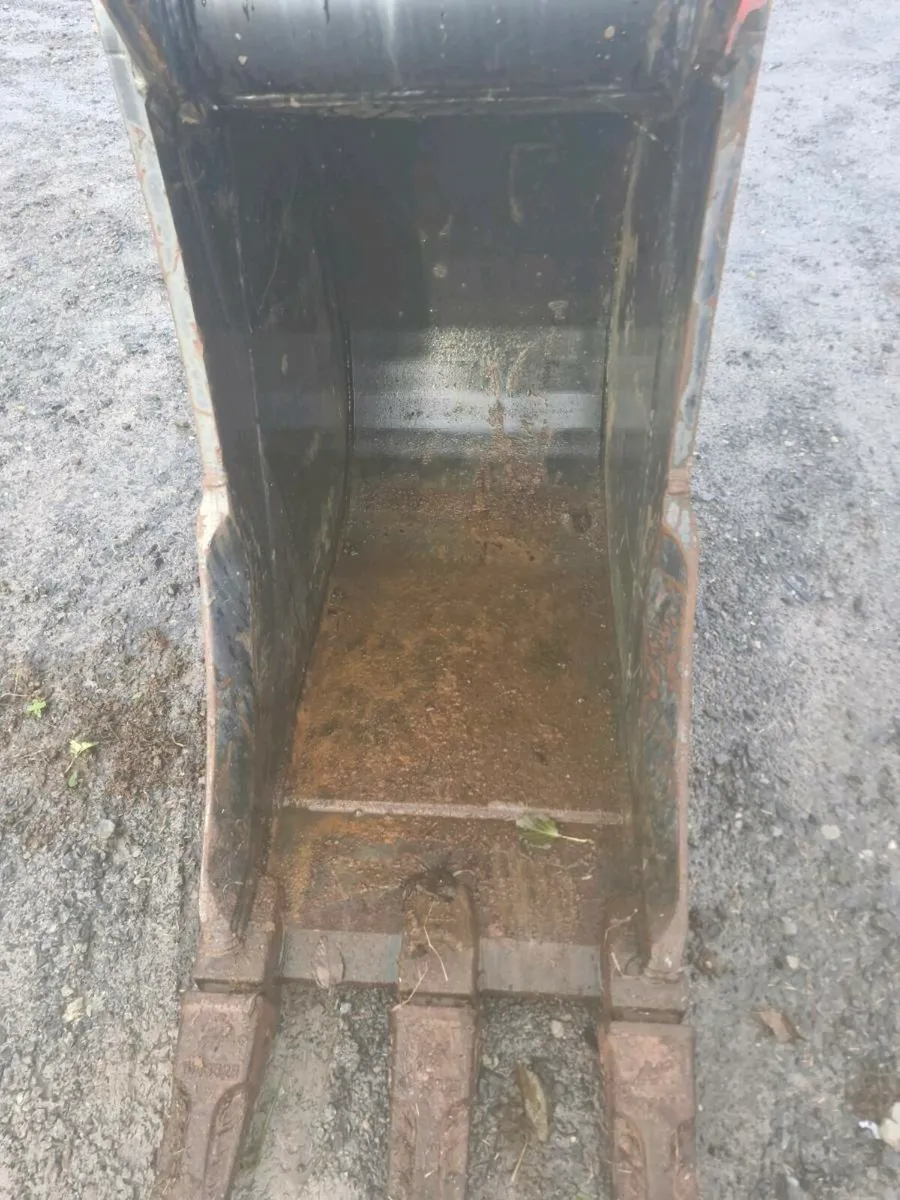 90MM. UNUSED 2FT Bucket - Image 2