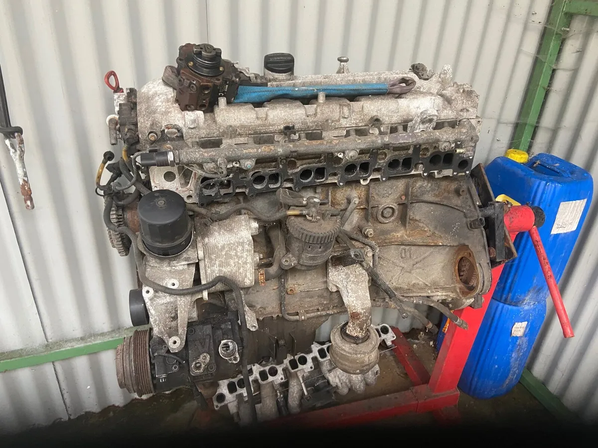 W210 E320cdi & Om606  Estate Parts - Image 2