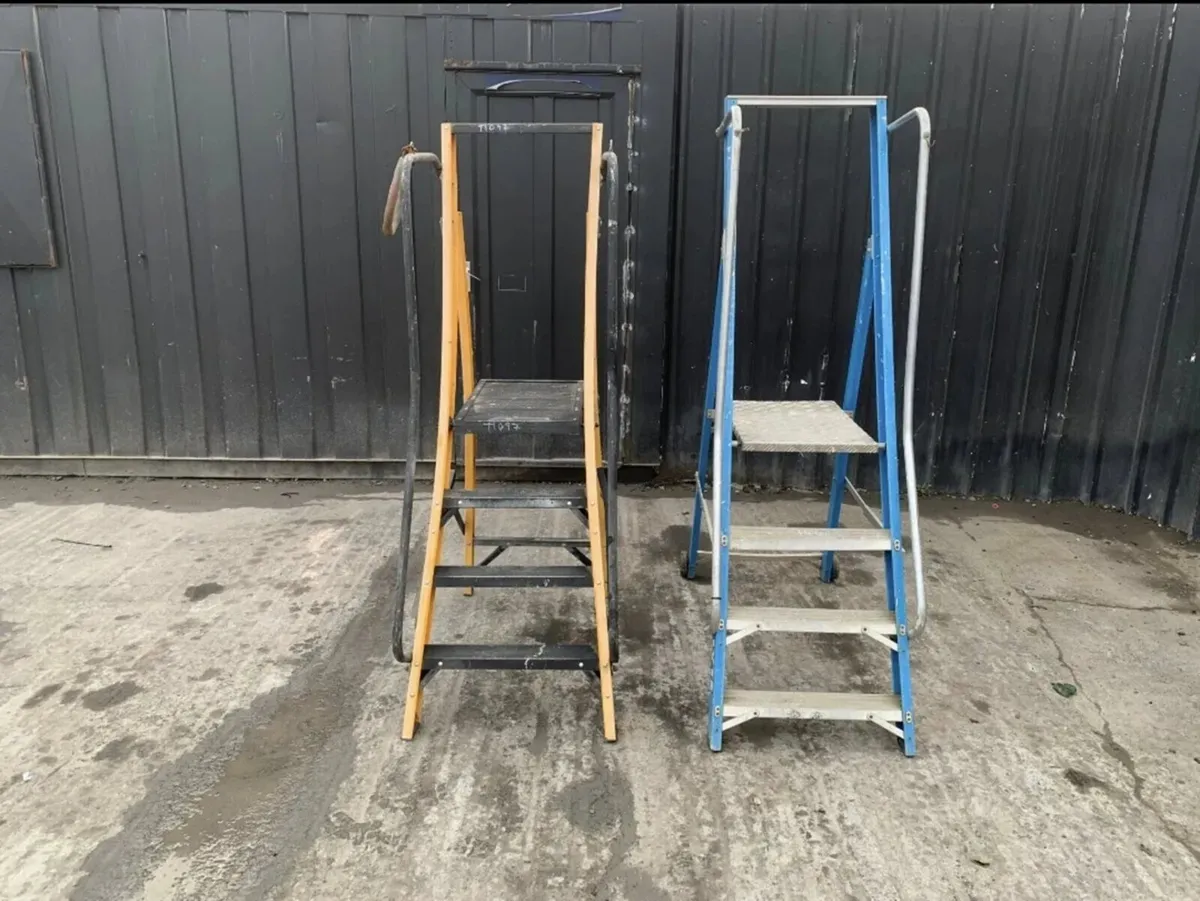 Youngman Megastep Podium - Image 2