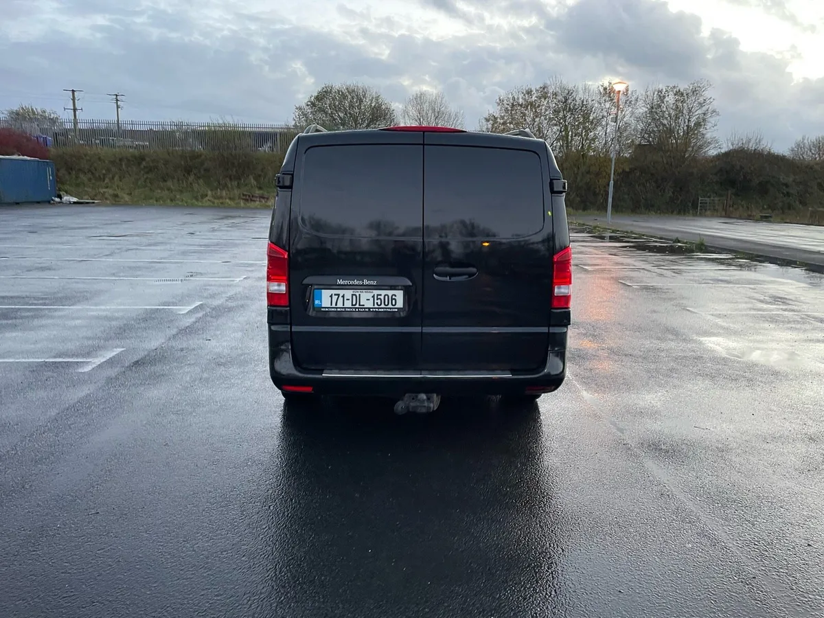 Mercedes Vito Crewcab - Image 4