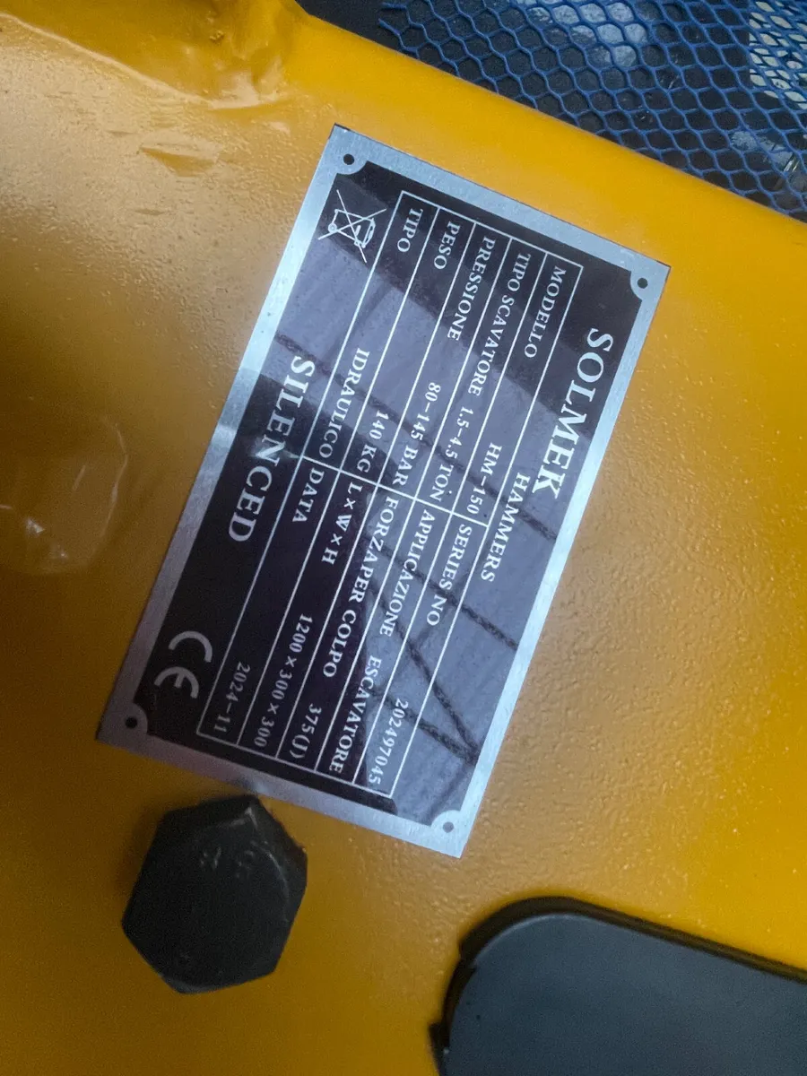 New/ unused solmek rock breaker - Image 3